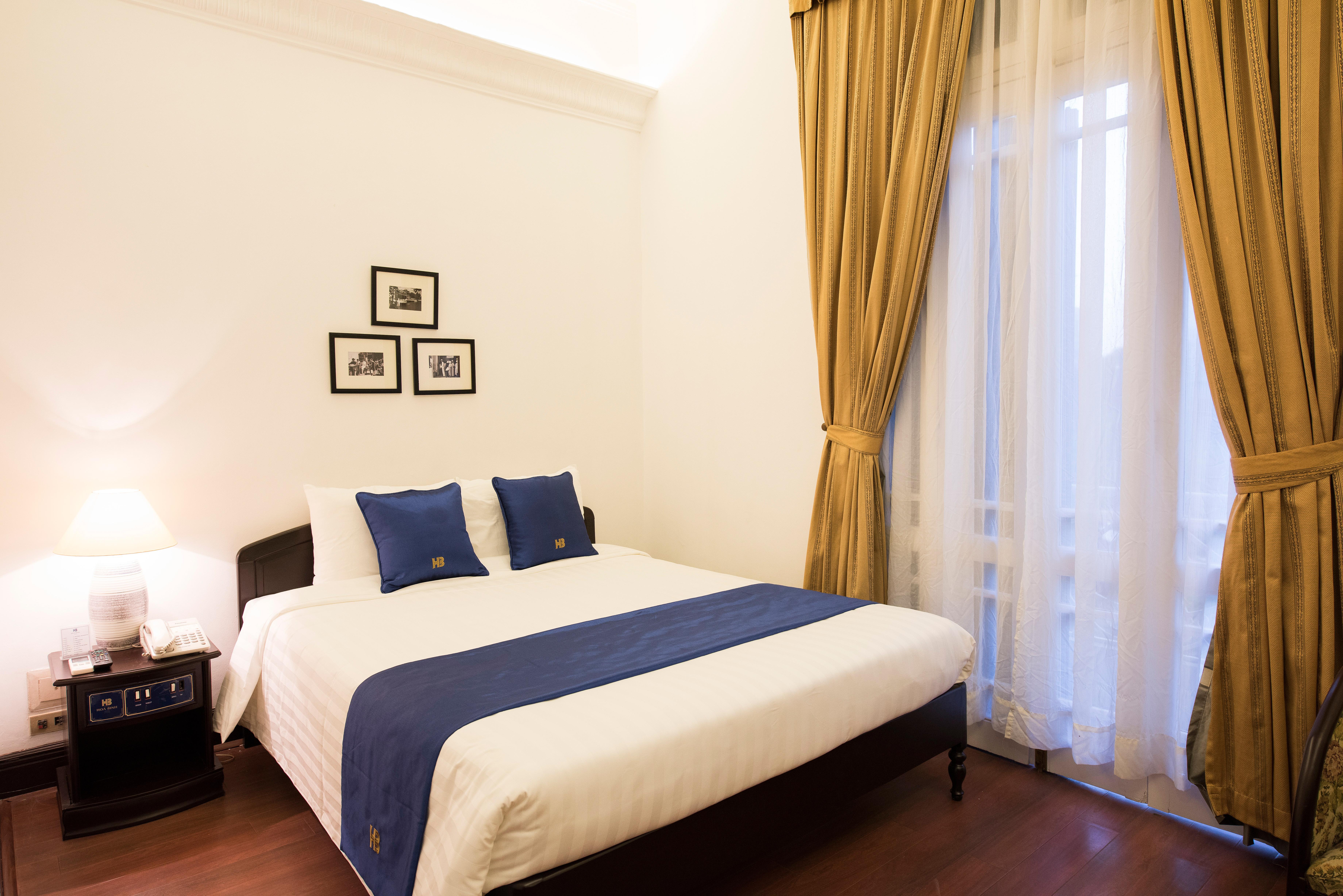 Hoa Binh Hotel Hanoj Exteriér fotografie