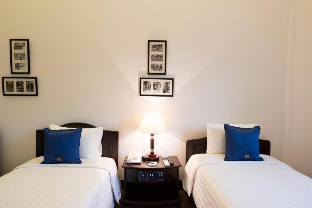 Hoa Binh Hotel Hanoj Exteriér fotografie