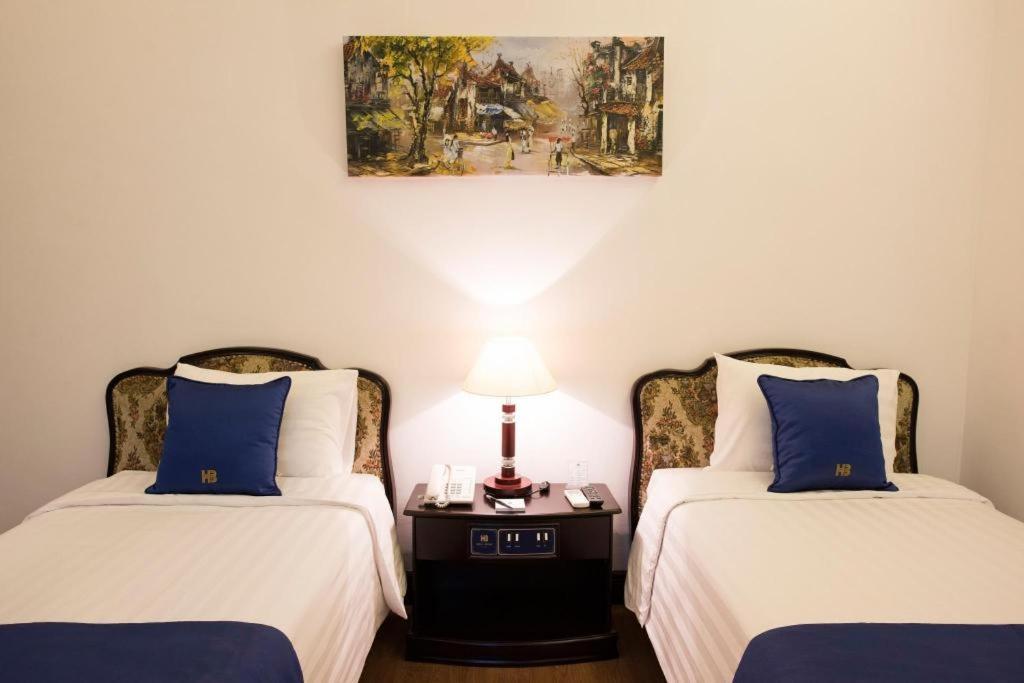 Hoa Binh Hotel Hanoj Exteriér fotografie