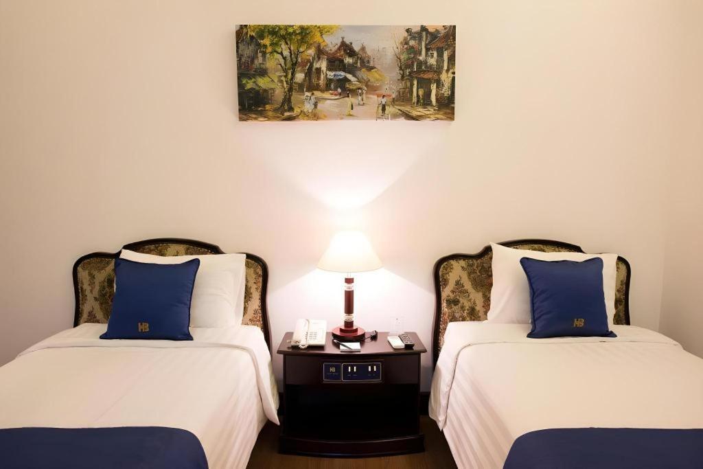 Hoa Binh Hotel Hanoj Exteriér fotografie