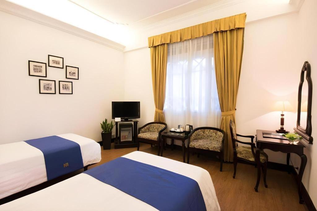 Hoa Binh Hotel Hanoj Exteriér fotografie